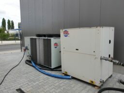 Kaltwassersatz mit 500 Liter Pufferspeicher Drucksystem